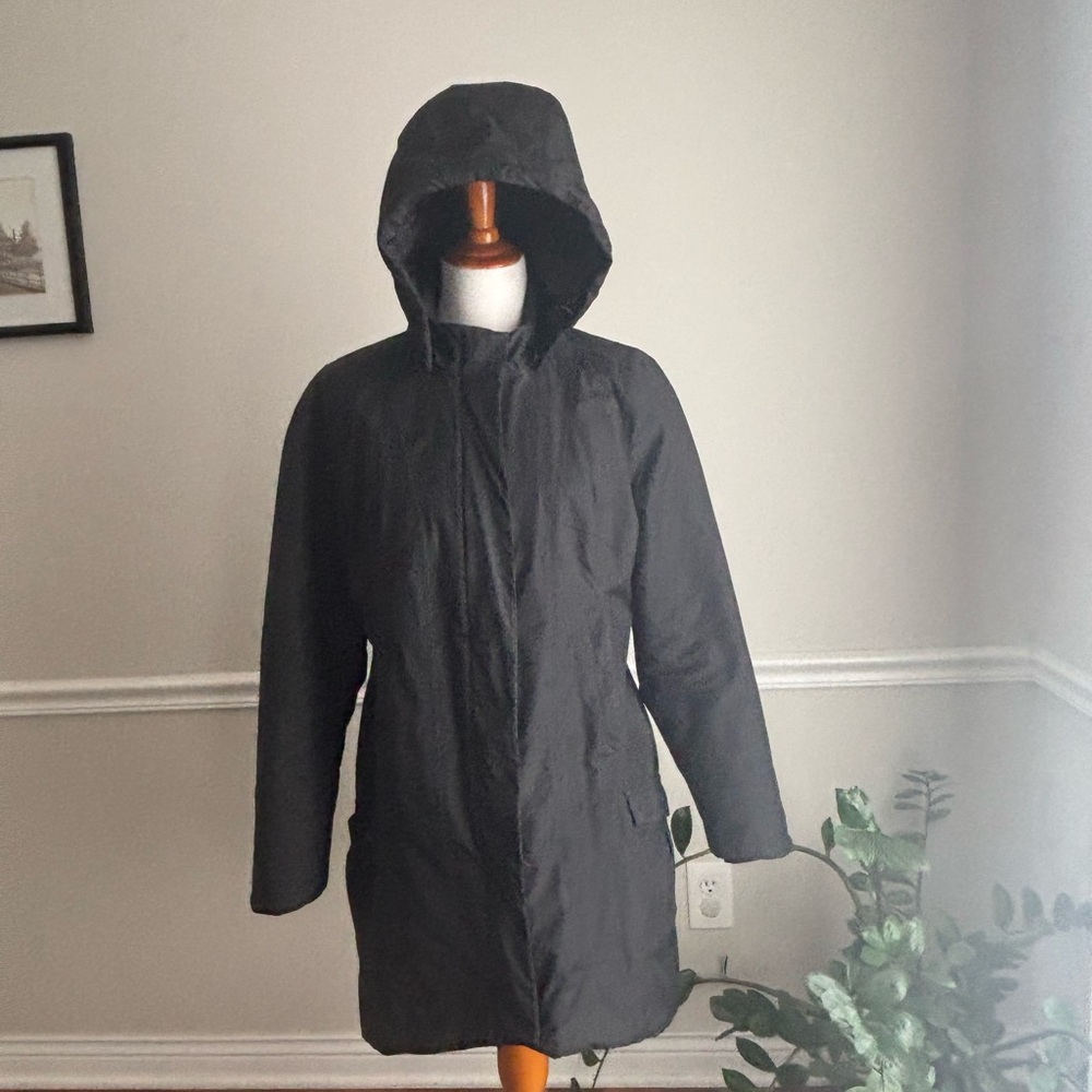 North Face Dryvent Women's Black Zip Front Jacket Parka - Large